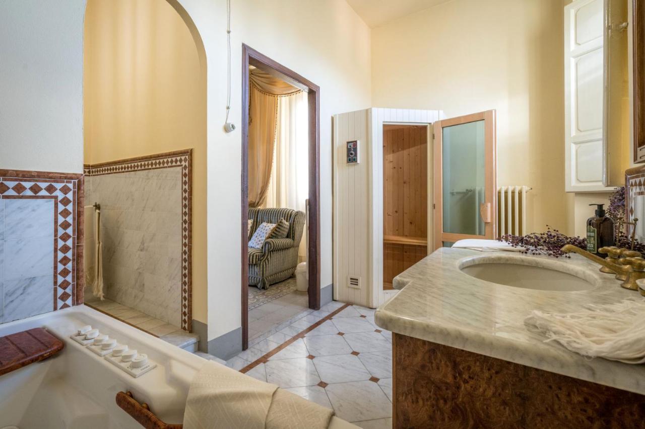 Villa Ines Charme Near Lucca Алтопасчио Экстерьер фото