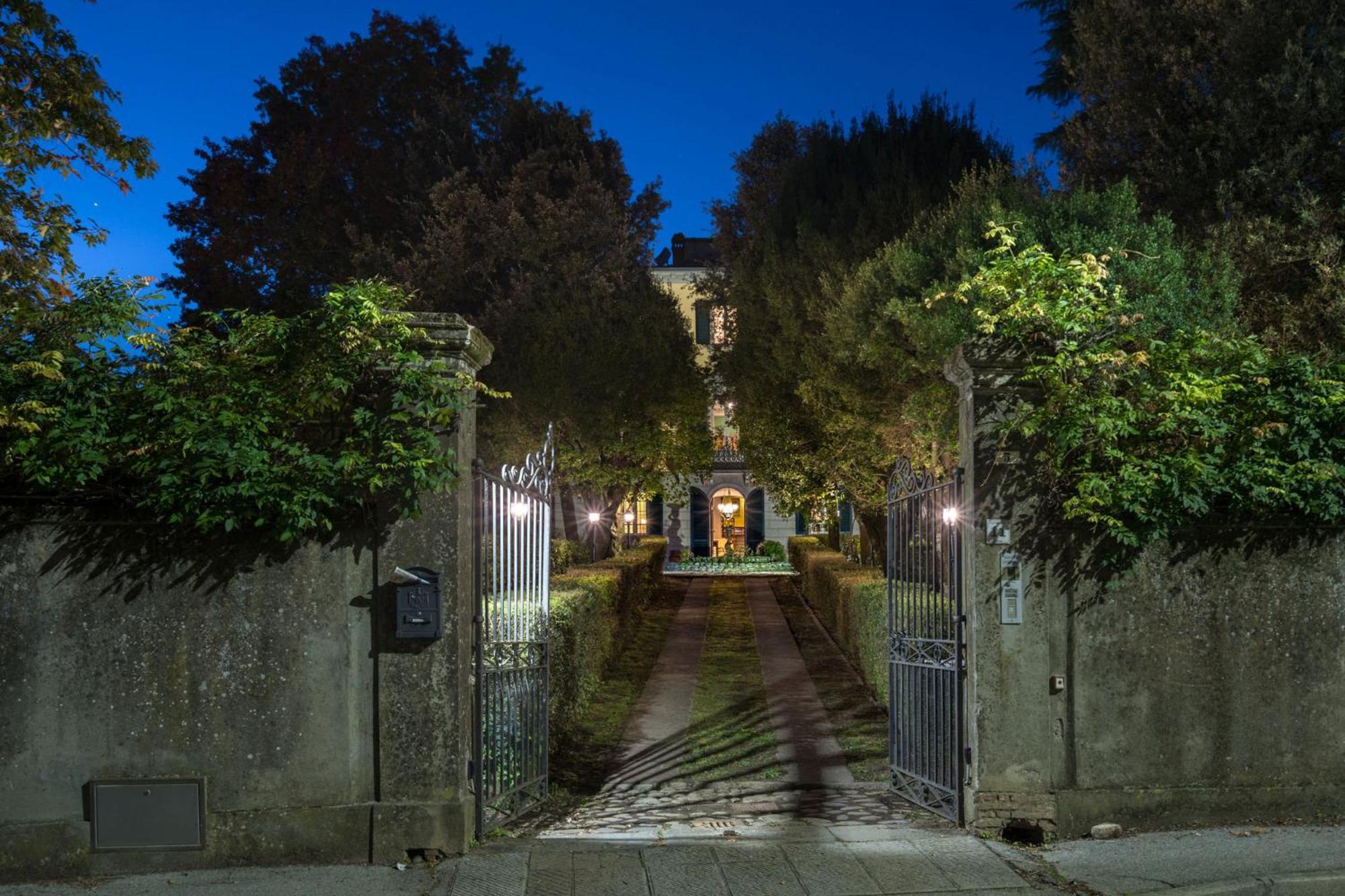 Villa Ines Charme Near Lucca Алтопасчио Экстерьер фото